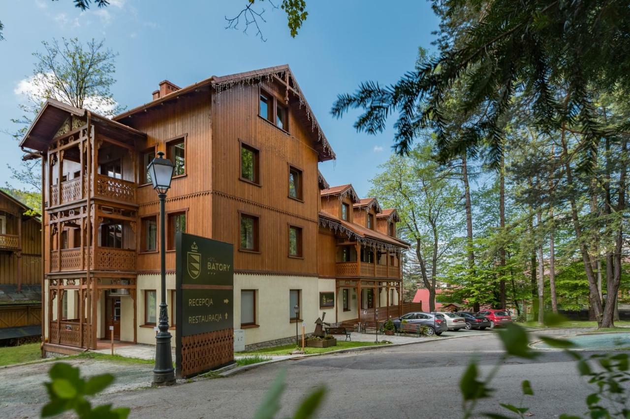 שצ'בניצה Hotel Batory מראה חיצוני תמונה